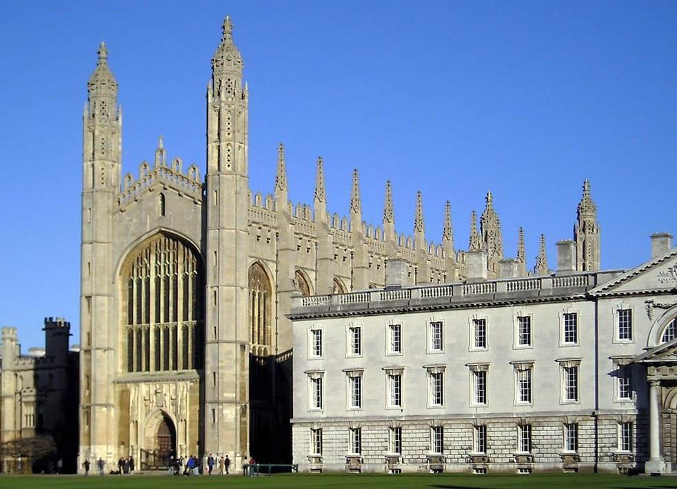 Visualizing King's College Cambridge: Stock Photos & Footage Guide